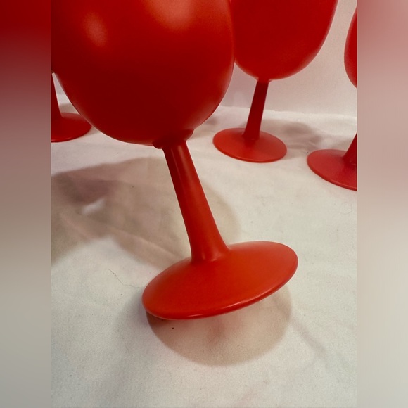 Set of 7 MCM Rainbow Glass Co Red Frosted Footed Glasses - Picture 8 of 10